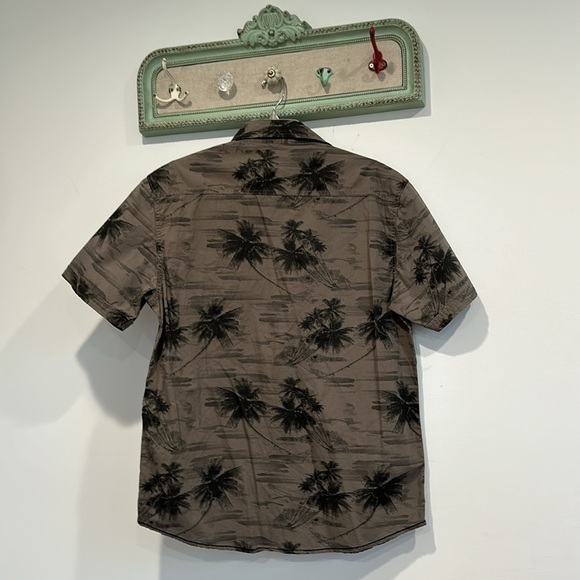 New private member short sleeve button-down shirt island palm tree print large - Picture 5 of 5